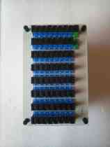  Carrier-grade 1:64 plug-in splitter SC square head 1: 64 plug-in optical fiber splitter and recycling