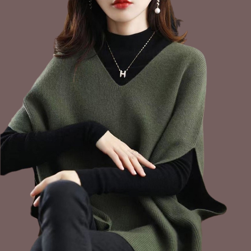 Spring and Autumn Batwing Sleeve V-Neck Knitted Vest for Women, New Loose Sleeveless Layered Versatile Pullover Vest Top Spring and Autumn Batwing Sleeve V-Neck Knitted Vest for Women, New Loose Sleeveless Layered Versatile Pullover Vest Top