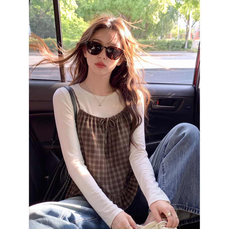 Korean-Style Round-Neck Long-Sleeve T-Shirt for Women, Autumn Artistic Plaid Drawstring Lace-Up Layered Youthful Two-Piece Top Set Korean-Style Round-Neck Long-Sleeve T-Shirt for Women, Autumn Artistic Plaid Drawstring Lace-Up Layered Youthful Two-Piece Top Set