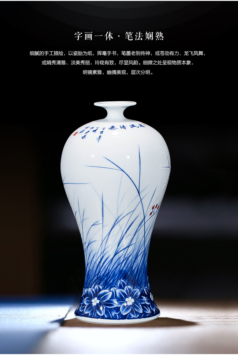 Jingdezhen ceramics hand - made household adornment blue and white porcelain vase wine porch sitting room TV ark, furnishing articles