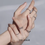 Небольшое дизайнерское брендовое минималистичное универсальное кольцо, серебро 925 пробы