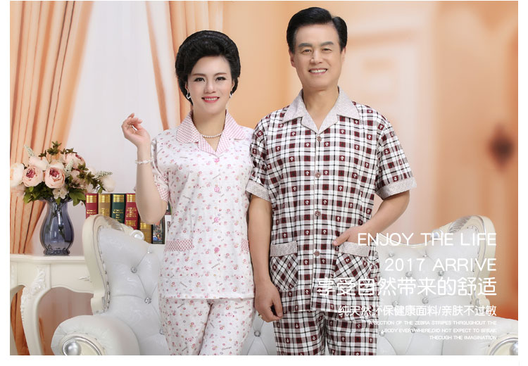 Mùa hè nam giới và phụ nữ trung niên đồ ngủ cotton ngắn tay quần kích thước lớn cardigan cha mẹ trung niên dịch vụ nhà phù hợp với