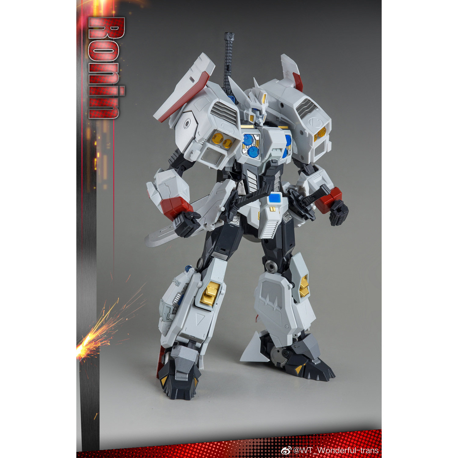 傲峰TouchToys冭趣乾刚极歼J35-C 逍鳐舰载版变形玩具，变形魅力