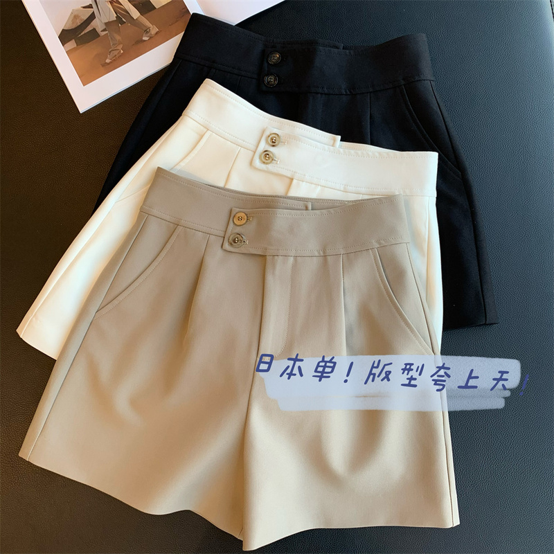 Japanese Style! Anti-Wrinkle, Stylish, High-Waisted, Slimming Khaki Suit Shorts for Women, A-Line Wide-Leg Hot Pants, Summer 2023