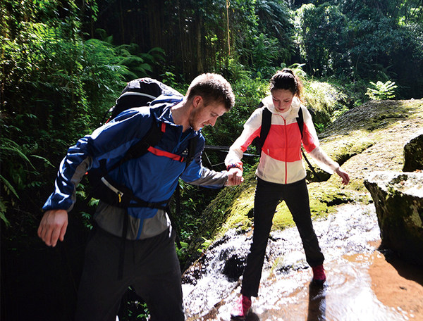 牧高笛 情侣款 UPF40+ 防晒衣 皮肤衣 聚划算+优惠券折后¥89包邮(¥149-60)多色可选 牧高笛 情侣款 UPF40+ 防晒衣 皮肤衣 聚划算+优惠券折后¥89包邮(¥149-60)多色可选