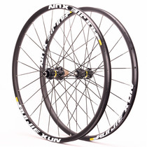700C eccentric ring road disc brake wheel set Six Ding lock front two rear four bearing barrel shaft quick release can be selected