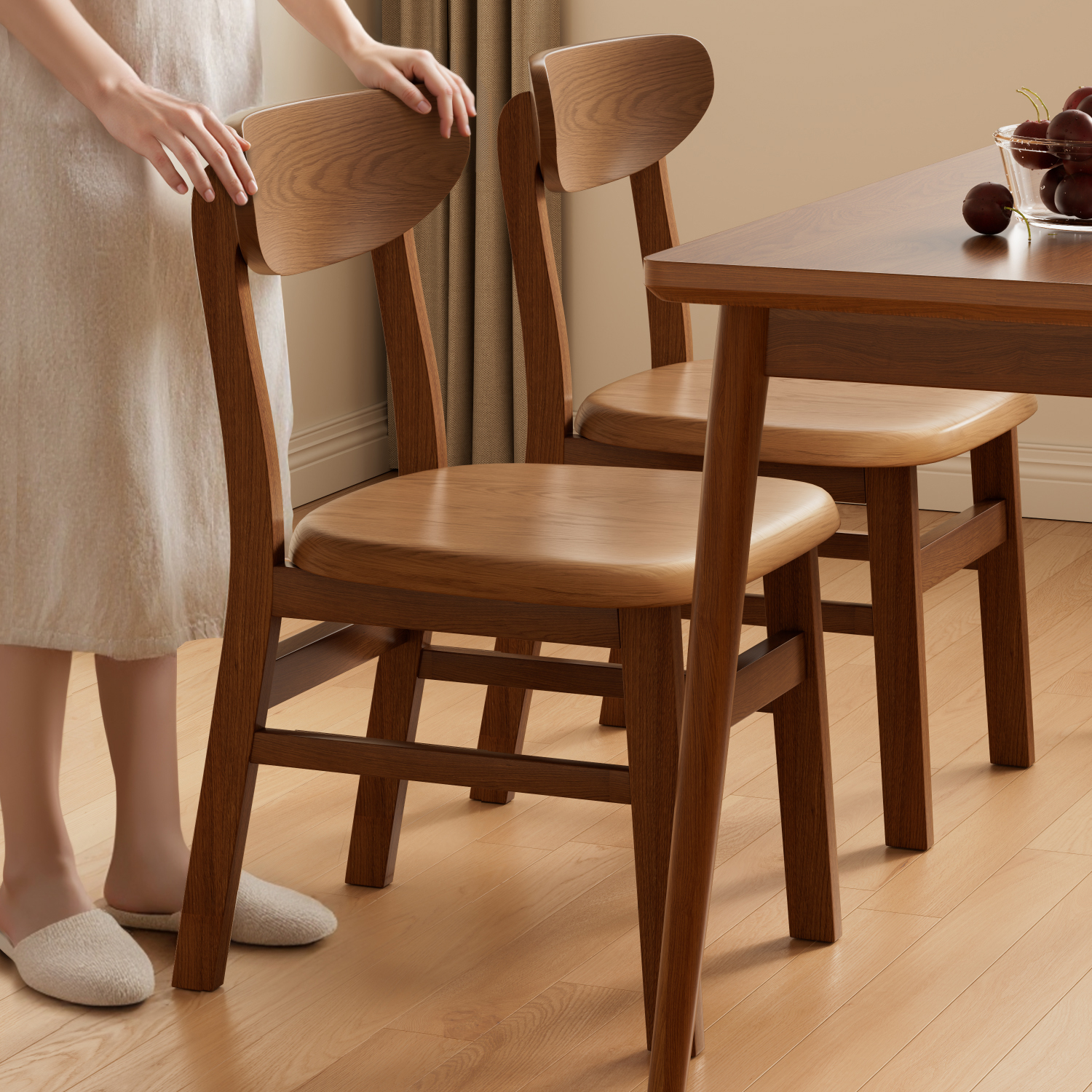 Обеденный стул из массива дерева бытовой 2025 новый стул со спинкой ресторанный коммерческий обеденный стул из орехового дерева обеденный стол и стул для гостиной
