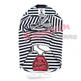 Váy thú cưng Nhật Bản Snoopy khăn ba chiều thêu đôi T màu đen và trắng Điều khoản quần áo chó mùa xuân và mùa hè - Quần áo & phụ kiện thú cưng áo poodle