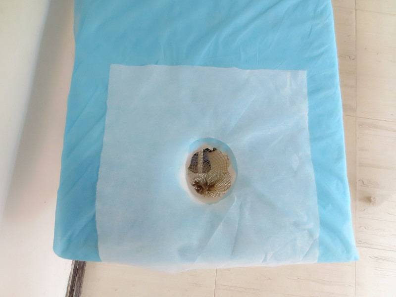 Disposable hole towel Massage bed head hole with hole health club lying face towel Physiotherapy special hole towel