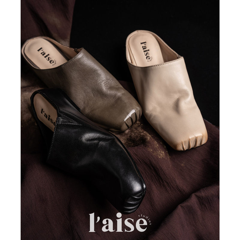 L'Aise丨Genesis Mule Italian Imported Washed Leather Mules with Closed Toe and Slip-On Design L'Aise丨Genesis Mule Italian Imported Washed Leather Mules with Closed Toe and Slip-On Design