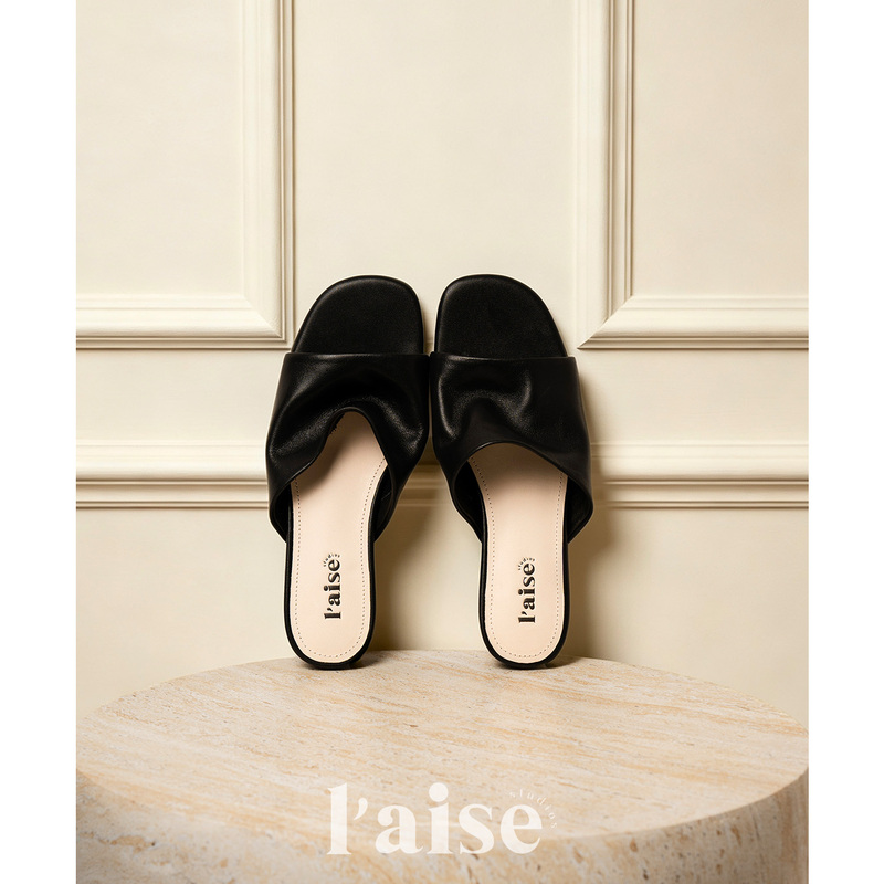 L'Aise丨Obsidian Full-Grain Leather French Minimalist Black Open-Toe Sandals for Women L'Aise丨Obsidian Full-Grain Leather French Minimalist Black Open-Toe Sandals for Women