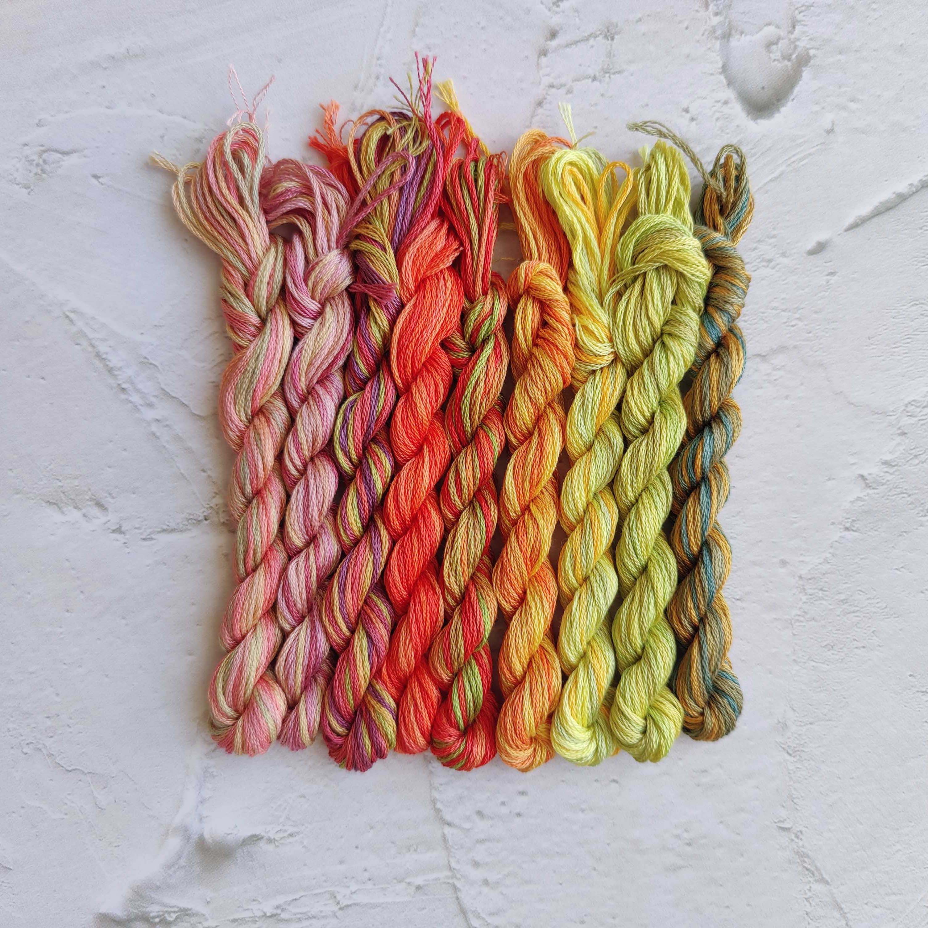 The four seasons of hand dyeing of gradient embroidery line