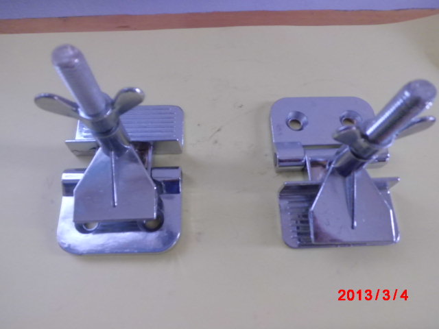 Quality butterfly clips a pair of silkscreen printed consumables