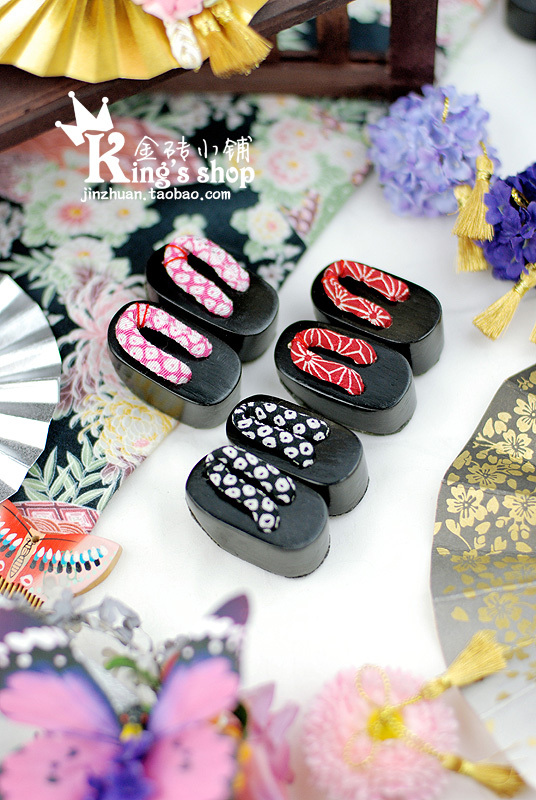 1/6 Bjd Baby [Black Thick-Soled] Clogs Japanese-Style Japanese-Style Kimono Shoes Are Available for Sale in Stock