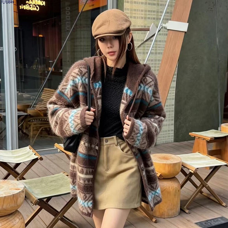 Fair Isle Style Color-Block Jacquard Knit Cardigan for Women, Hooded, Fleece-Lined, Thick Sweater, Autumn and Winter Mid-Length Coat 879