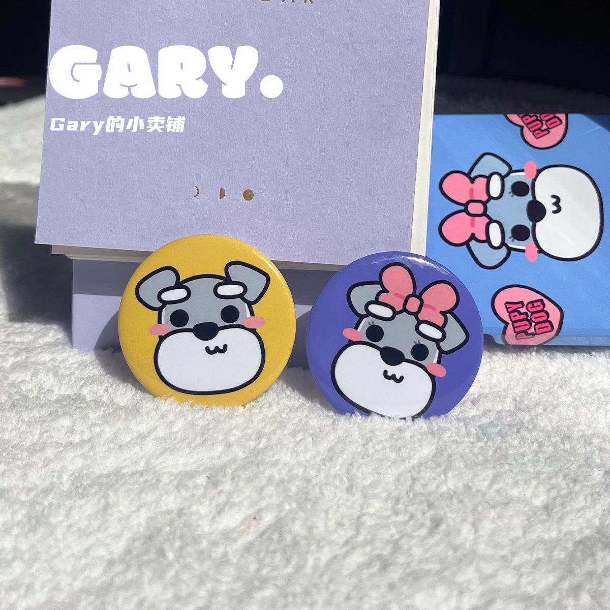 GARYBABA | Big Head Badge Snow Narey Katy Badge Clothing Bag companion