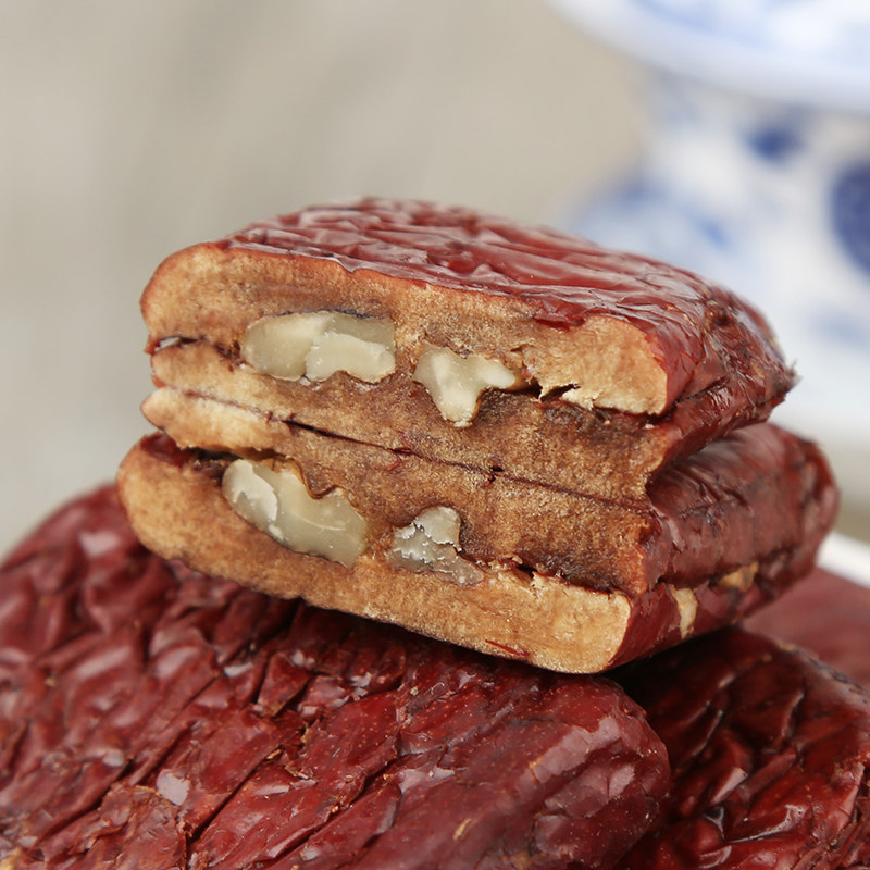 Dingfengyuan jujube kernel pie red dates clip walnut pie jujube plus walnut kernel Xinjiang Hotan jujube sandwich 250g