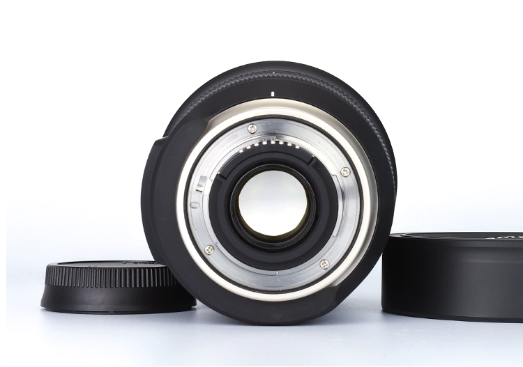 Gửi khung Tamron SP 15-30mm F / 2.8 Di VC G2 ống kính góc siêu rộng A041 F2.8 lens sony full frame