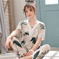 T Короткая бежевая орхидея