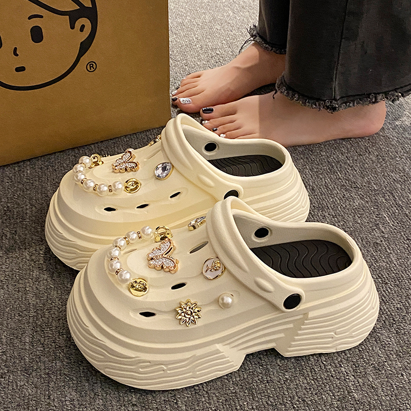Women's Clogs for Outdoor Wear, 2026 Summer New Model, Eva Non-Smelly Thick-Soled Non-Slip Height-Increasing Beach Nurse Closed-Toe Slippers Women's Clogs for Outdoor Wear, 2026 Summer New Model, Eva Non-Smelly Thick-Soled Non-Slip Height-Increasing Beach Nurse Closed-Toe Slippers