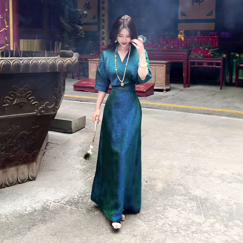 C New Chinese-Style Zen-Inspired National Style Peacock Blue V-Neck Dress That Enhances Complexion, Popular This Autumn with Tie-Waist Design, Intellectual Long Dress