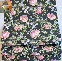 Italy imported non-woven fabric European pastoral warm flowers and birds bedroom living room TV background wall high-end wallpaper