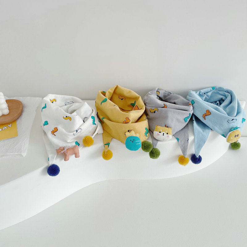 Ins cute cartoon dinosaur children's cotton linen scarf baby double fight fur ball spring and autumn thin baby scarf Korean version