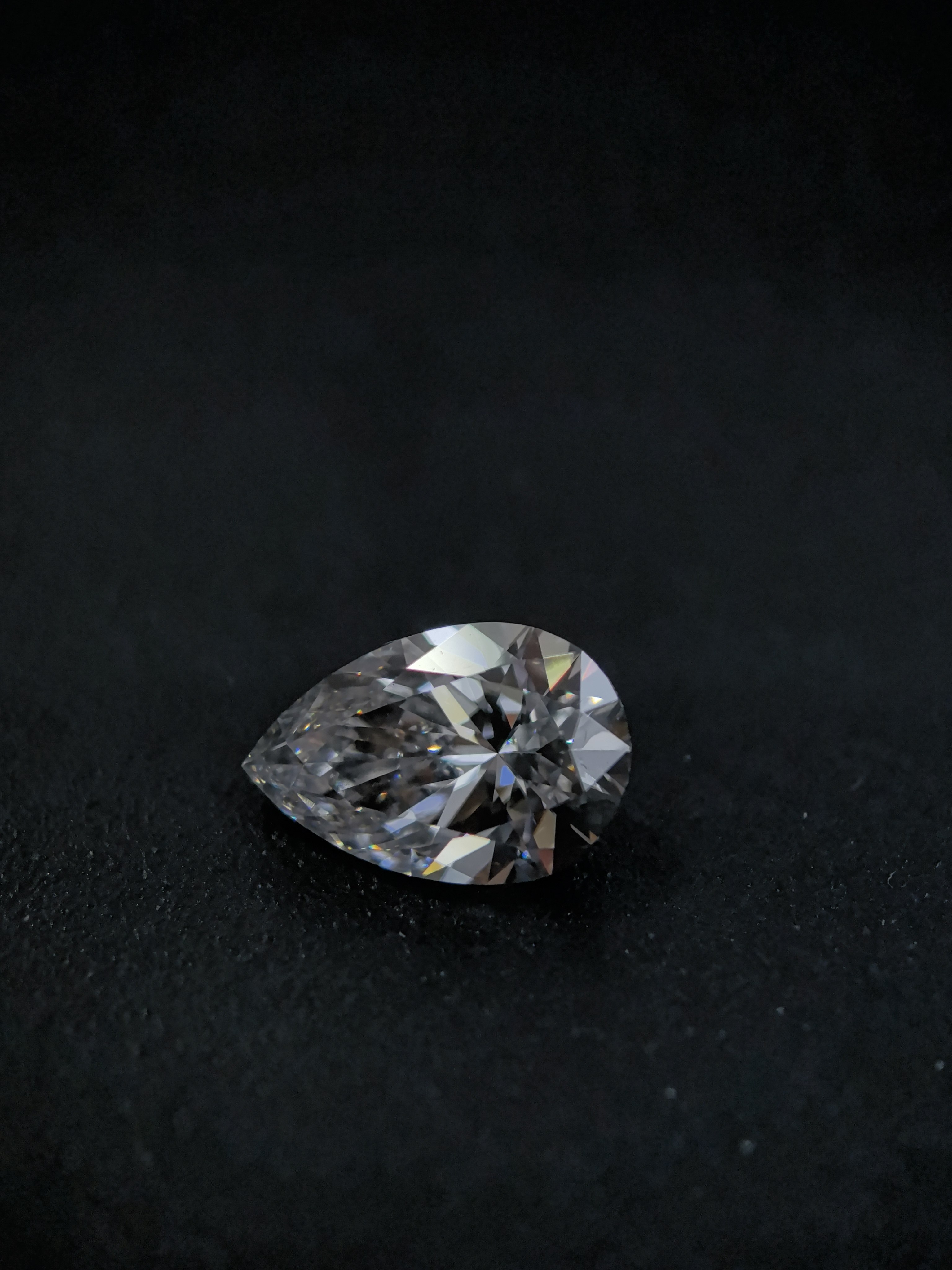 1.6克拉梨形钻石E色VS1 3EX IGI证书无荧光无奶咖，闪耀你的独特魅力！-其他-淘宝好物网