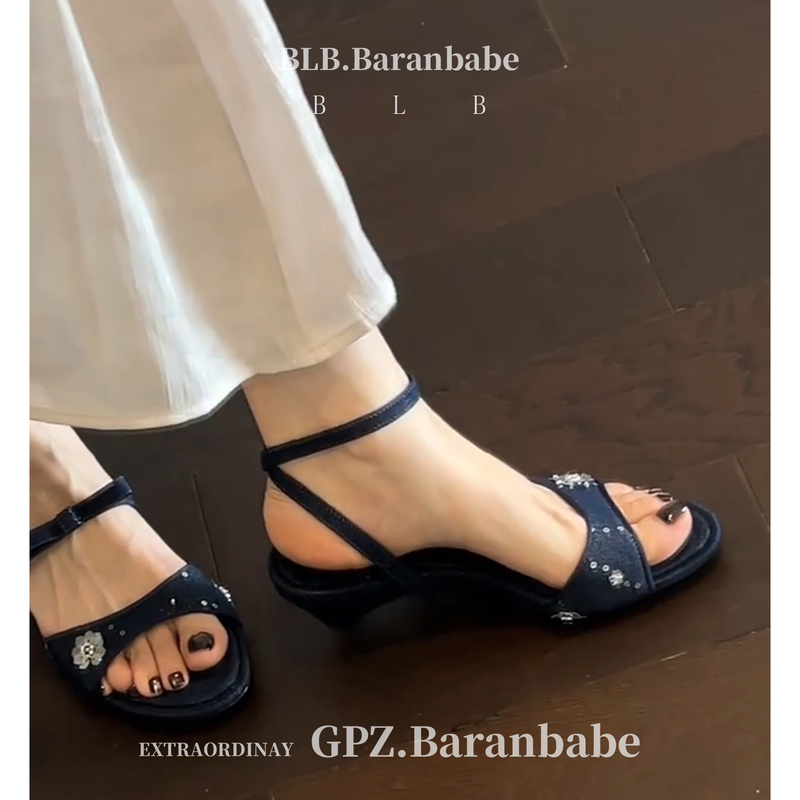 Balambai~4Cm Stylish Metal Flower Slide Sandals for Women, Casual Versatile Denim Low-Heel Dual-Wear Sandals Balambai~4Cm Stylish Metal Flower Slide Sandals for Women, Casual Versatile Denim Low-Heel Dual-Wear Sandals