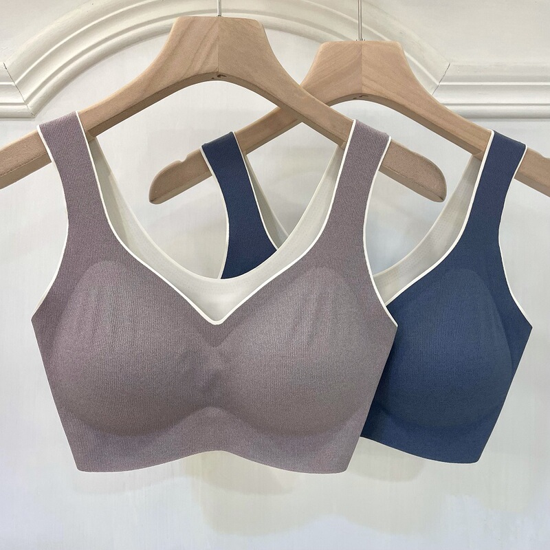 Hot-Selling Seamless Sports Sleep Bra for Women with Small Busts, Push-Up Underwear with Thickened Cups, Breathable Latex Cotton Vest-Style Bra