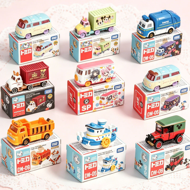 Tomy Tomica Alloy Cars Disney Mickey Minnie Donald Duck Hello Kitty Buzz Lightyear Toys