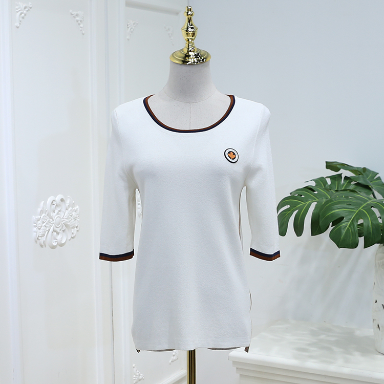 [Năm vấn đề] áo mới 2018 mùa xuân thương hiệu giảm giá của phụ nữ 8A136 cổ tròn là áo len mỏng áo thun ao len nu
