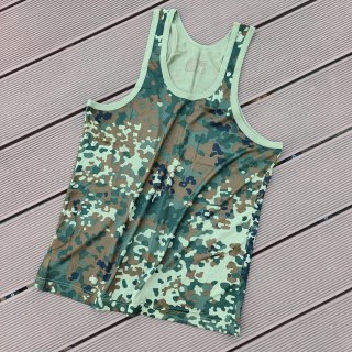 Brand new camouflage vest in stock old model outdoor sports fitness loose cotton and linen breathable sweat-permeable quick-drying camouflage vest