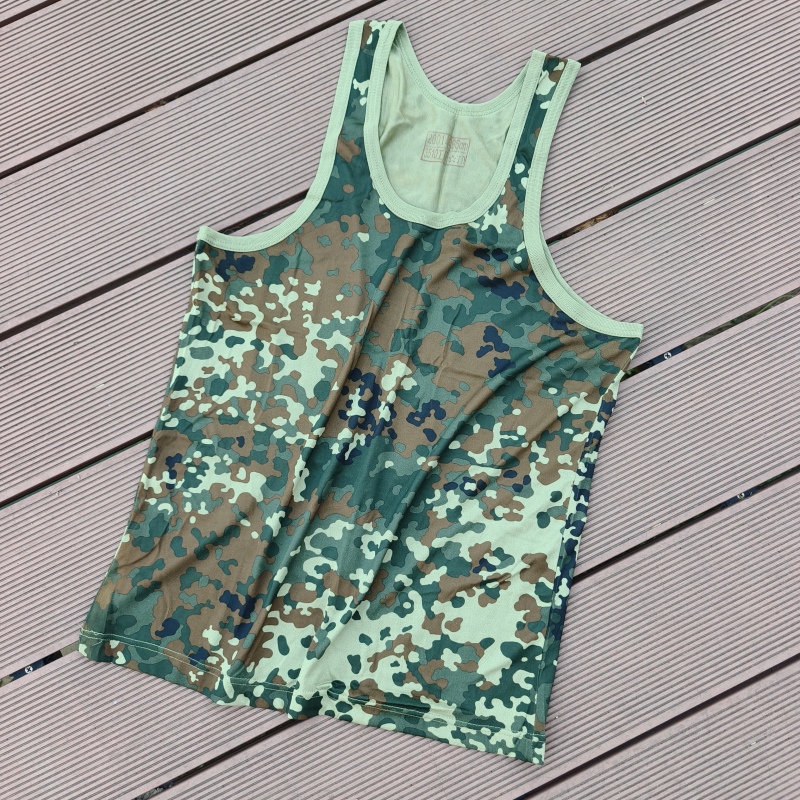 Brand New Camouflage Vest in Stock, Old Style Outdoor Sports Fitness Loose-Fitting Cotton and Linen Breathable Sweat-Wicking Quick-Drying Camouflage Vest
