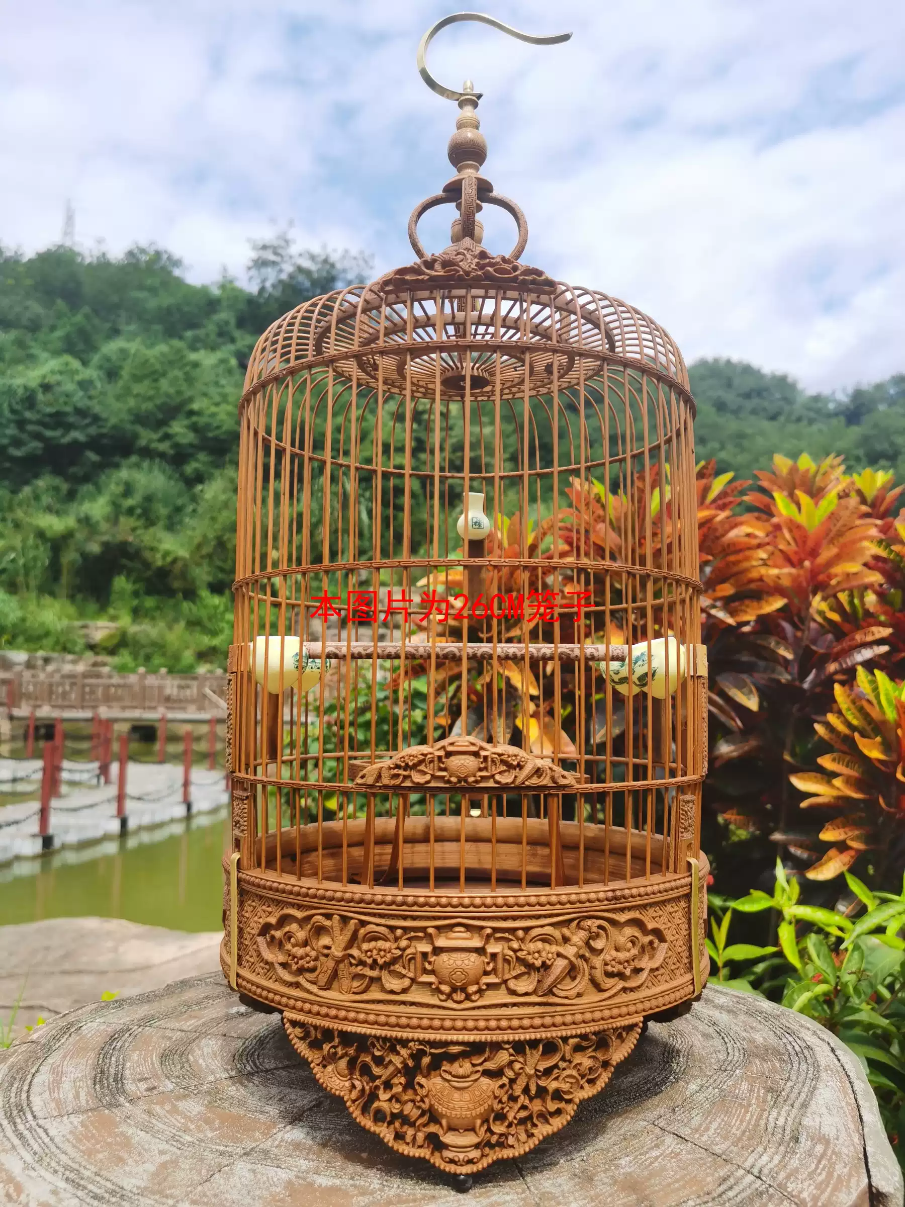 手工雕刻廣式繡眼太子竹製鳥籠小號黃藤金青相思鳥籠