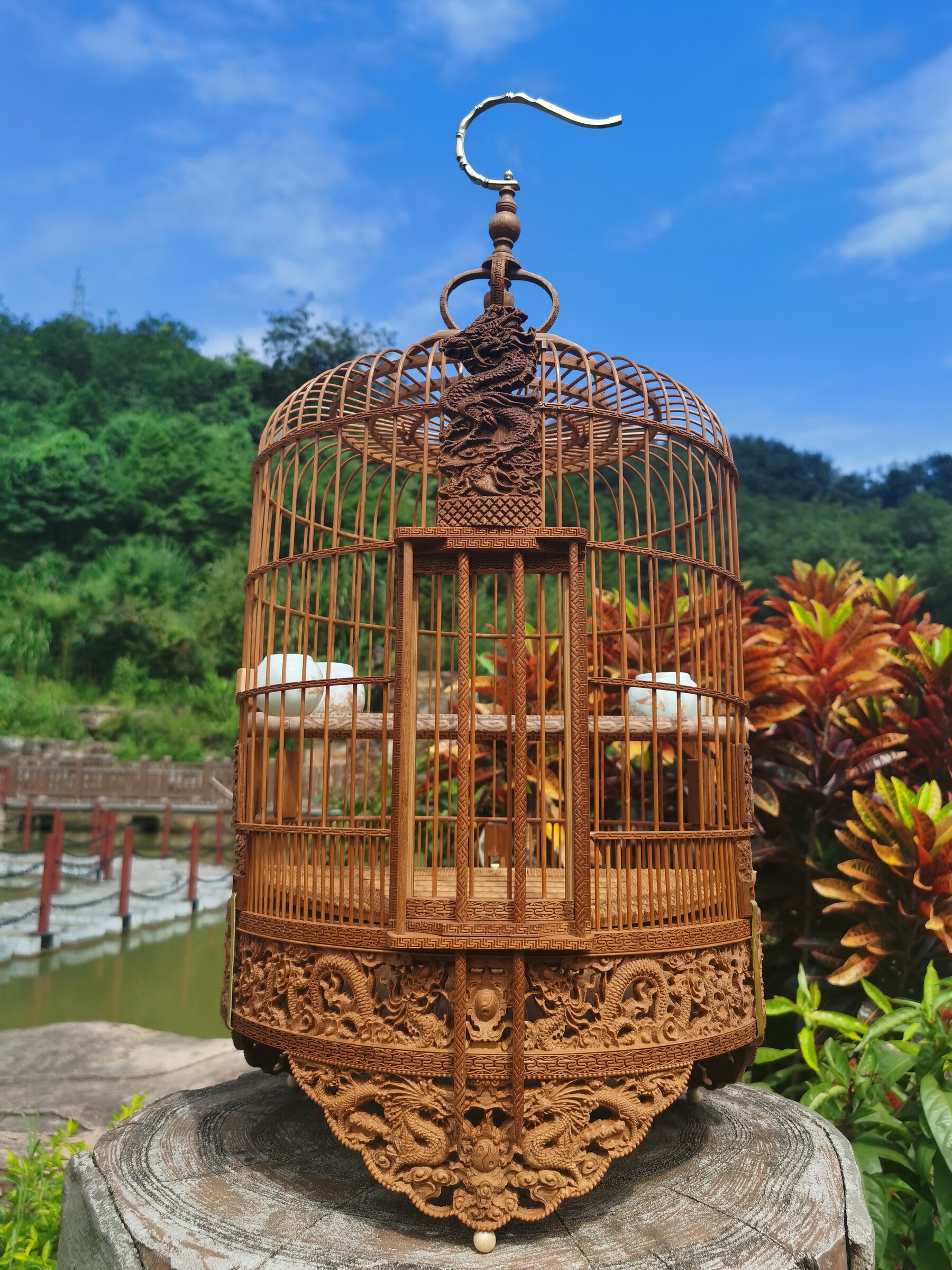 镂空雕刻双龙戏珠四喜画眉笼笼,八哥鹩哥笼,杂鸟笼。