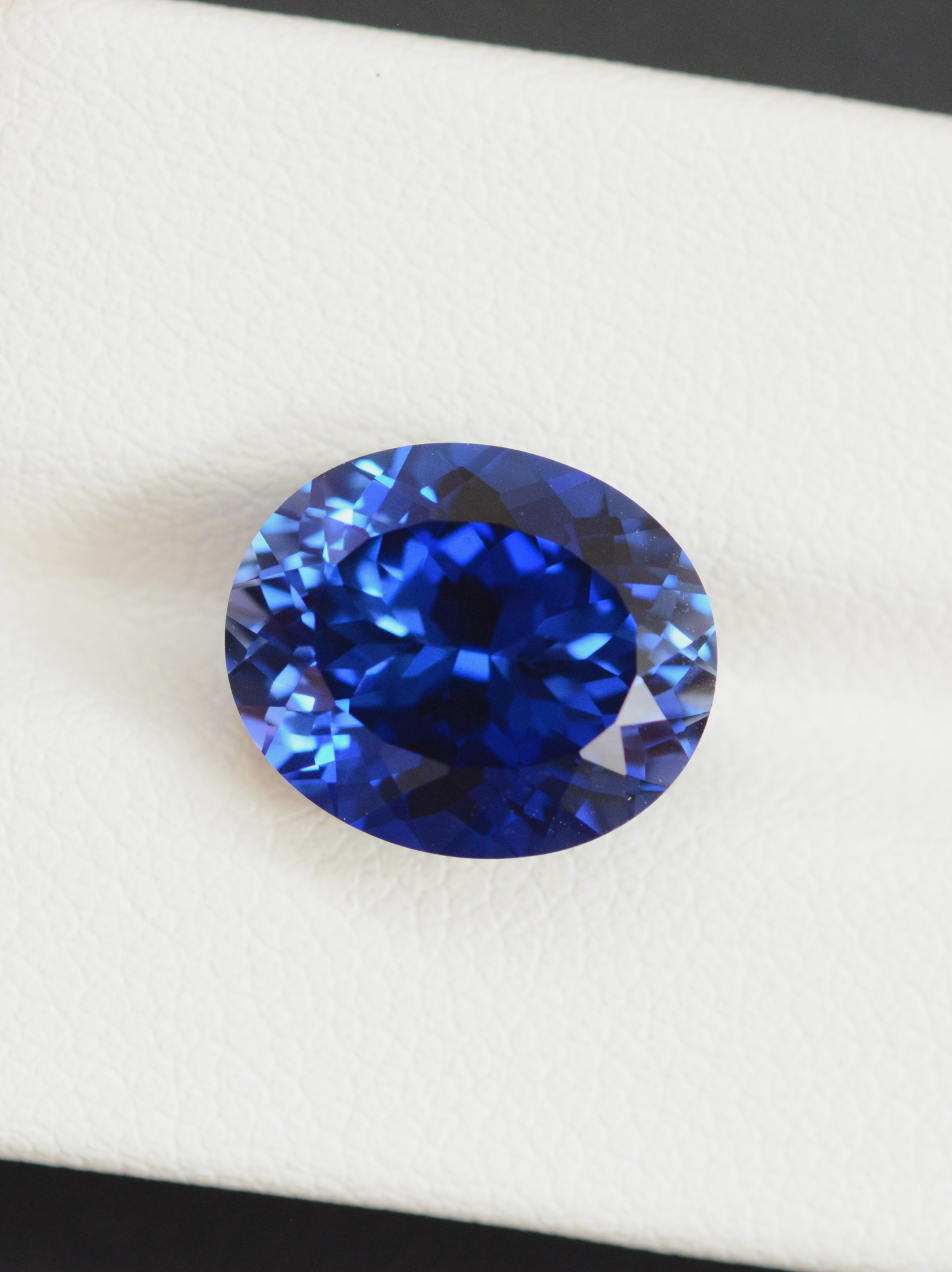 Cultivated Sapphire Royal Blue Synthetic Sapphire Flame Fusion Cultivated Gemstone Gemstone Aesthetics Appraisal Institute