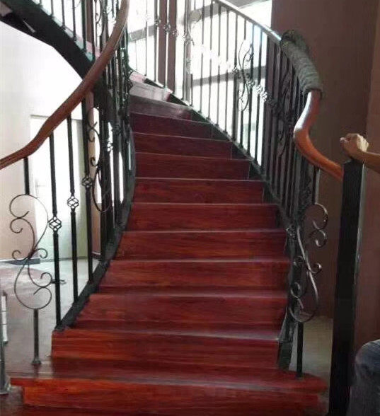 Household wood grain stair step non-slip waterproof and wear-resistant PVC stair non-slip mat step stop strip stair floor sticker