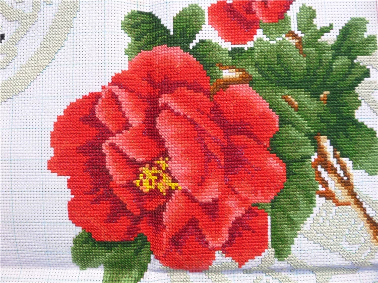 Các cross-stitch mới hai con cá mỗi năm có hơn đơn giản may mắn với nhiều phần nhỏ của hiên bông sơn của họ thêu tay - Công cụ & phụ kiện Cross-stitch