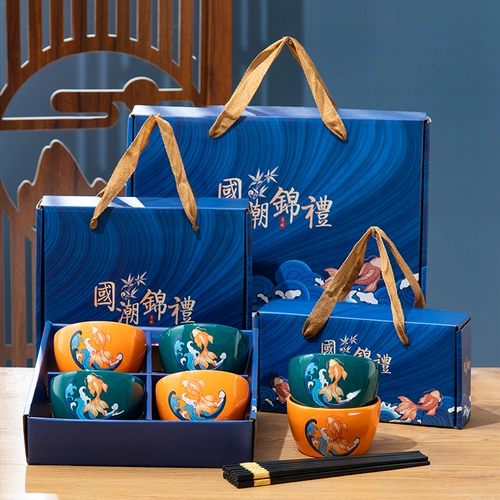 Маленькие подарки подарки практические клиенты с высоким показателем индивидуально открываемое строительство группы с подарками, чтобы жениться и вернуть подарочные коробки