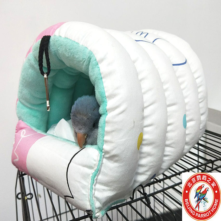 Super thick medium and small parrot warm cotton nest Bird house nest bird house insulation bird nest Hand-made winter nest A closed bed