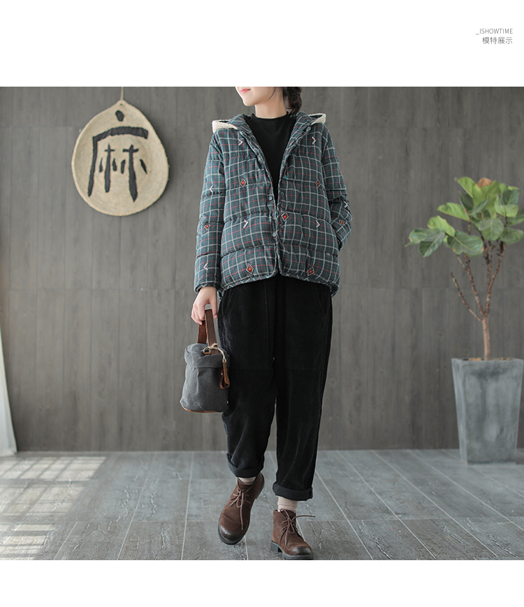 Sản phẩm tai nhỏ 2018 thu đông mới Quần áo cotton thêu trùm đầu ngắn quần áo ngắn bằng vải cotton nữ áo lông vũ chính hãng