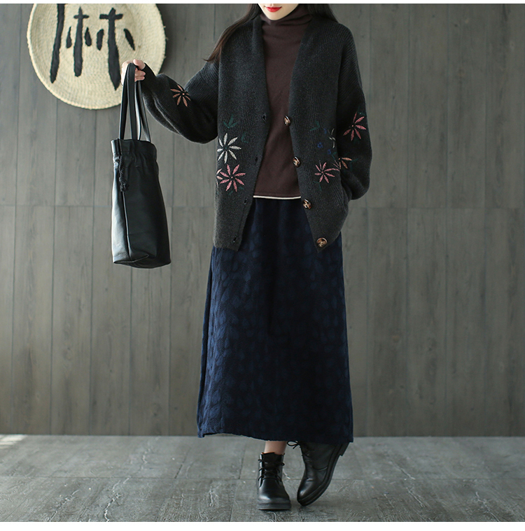 Sản phẩm tai nhỏ 2018 thu đông mới áo khoác mới thêu áo blouse retro nghệ thuật đèn lồng tay áo đan len áo len croptop