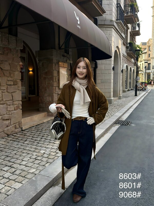 Oni~New Winter Corduroy and Denim Combination Casual Fashion Jeans 9068 Oni~New Winter Corduroy and Denim Combination Casual Fashion Jeans 9068