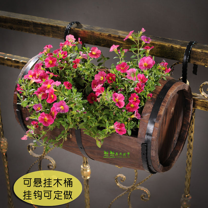 Hanging flower pot Wall soft decoration Retro hanging bucket anti-corrosion wood flower box Wall hanging flower trough Balcony railing flower stand