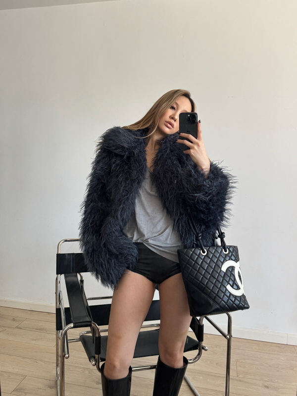 25 Is a Must-Have! New Style Light Blue Curly Lamb Fur Coat with a Lapel, Thick and Warm