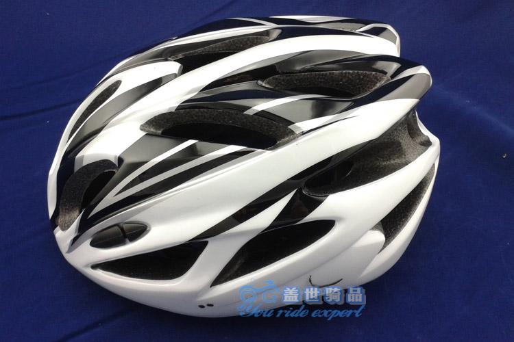 Casque cycliste - Ref 2248359 Image 4