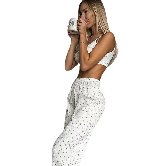 European and American style love printed pajamas, vest and trousers three-piece set Love three printed piece set