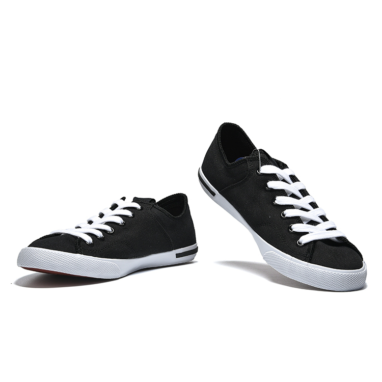Crocodile Canvas Shoes at the Counter, Low-Top Casual Sneakers, Breathable Soft-Soled Men's and Women's Shoes, Crocodile Korean Style White Shoes Crocodile Canvas Shoes at the Counter, Low-Top Casual Sneakers, Breathable Soft-Soled Men's and Women's Shoes, Crocodile Korean Style White Shoes