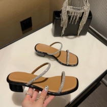 2021 summer new rhinestone word with open-toed thick heel sandals European and American style temperament square head with slippers women